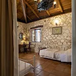 Vardiola Houses, Close To Agios Sostis Beach, By Zantewize * Lithakia (Zakynthos)