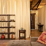 Holiday home Vardiola Houses, Close To Agios Sostis Beach, By Zantewize Lithakia (Zakynthos)