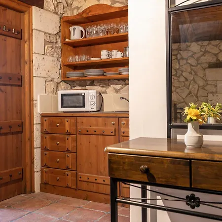 Vardiola Houses, Close To Agios Sostis Beach, By Zantewize *