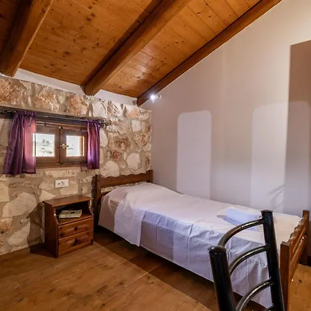 Vardiola Houses, Close To Agios Sostis Beach, By Zantewize *