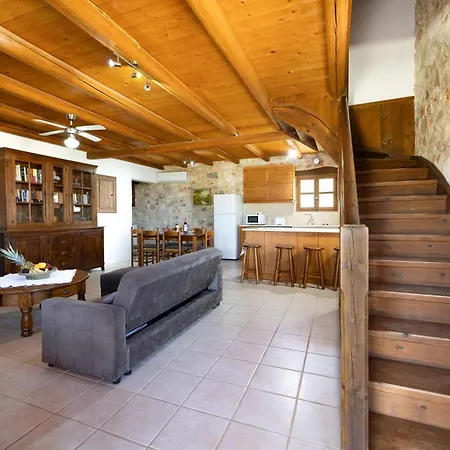 Vardiola Houses, Close To Agios Sostis Beach, By Zantewize * Lithakia (Zakynthos)