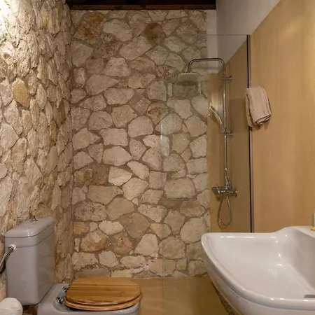 Vardiola Houses, Close To Agios Sostis Beach, By Zantewize Lithakia (Zakynthos)