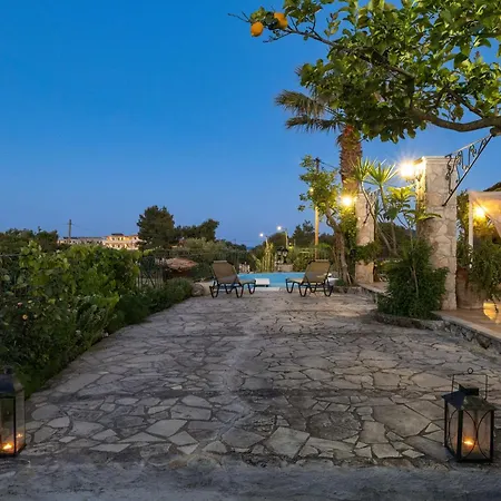 Vardiola Houses, Close To Agios Sostis Beach, By Zantewize * Lithakia (Zakynthos)