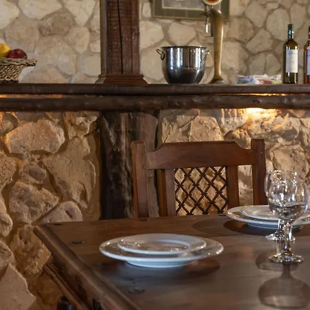 Vardiola Houses, Close To Agios Sostis Beach, By Zantewize *