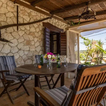 Vardiola Houses, Close To Agios Sostis Beach, By Zantewize