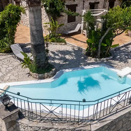 Vardiola Houses, Close To Agios Sostis Beach, By Zantewize * Lithakia (Zakynthos)