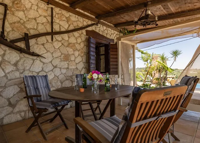 Vardiola Houses, Close To Agios Sostis Beach, By Zantewize
