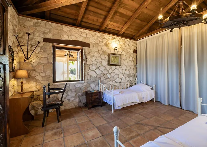 Vardiola Houses, Close To Agios Sostis Beach, By Zantewize