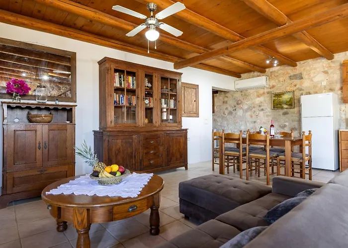 Vardiola Houses, Close To Agios Sostis Beach, By Zantewize Casa vacanze Lithakia (Zakynthos)