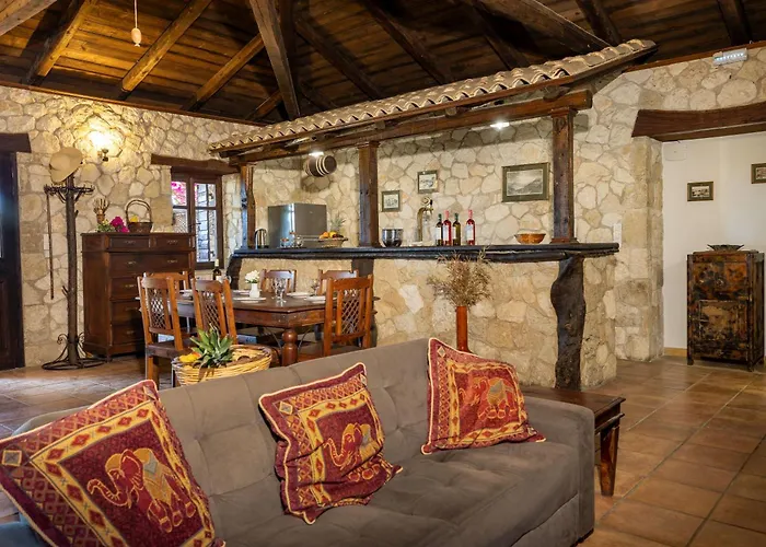 Vardiola Houses, Close To Agios Sostis Beach, By Zantewize *