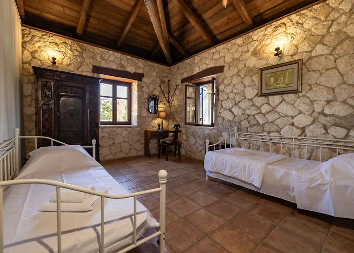 Vardiola Houses, Close To Agios Sostis Beach, By Zantewize Casa vacanze Lithakia (Zakynthos)